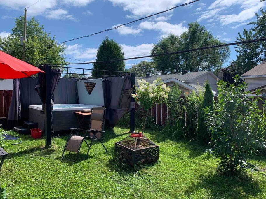 Havre Chez Guylaine Apartment Laval Bagian luar foto
